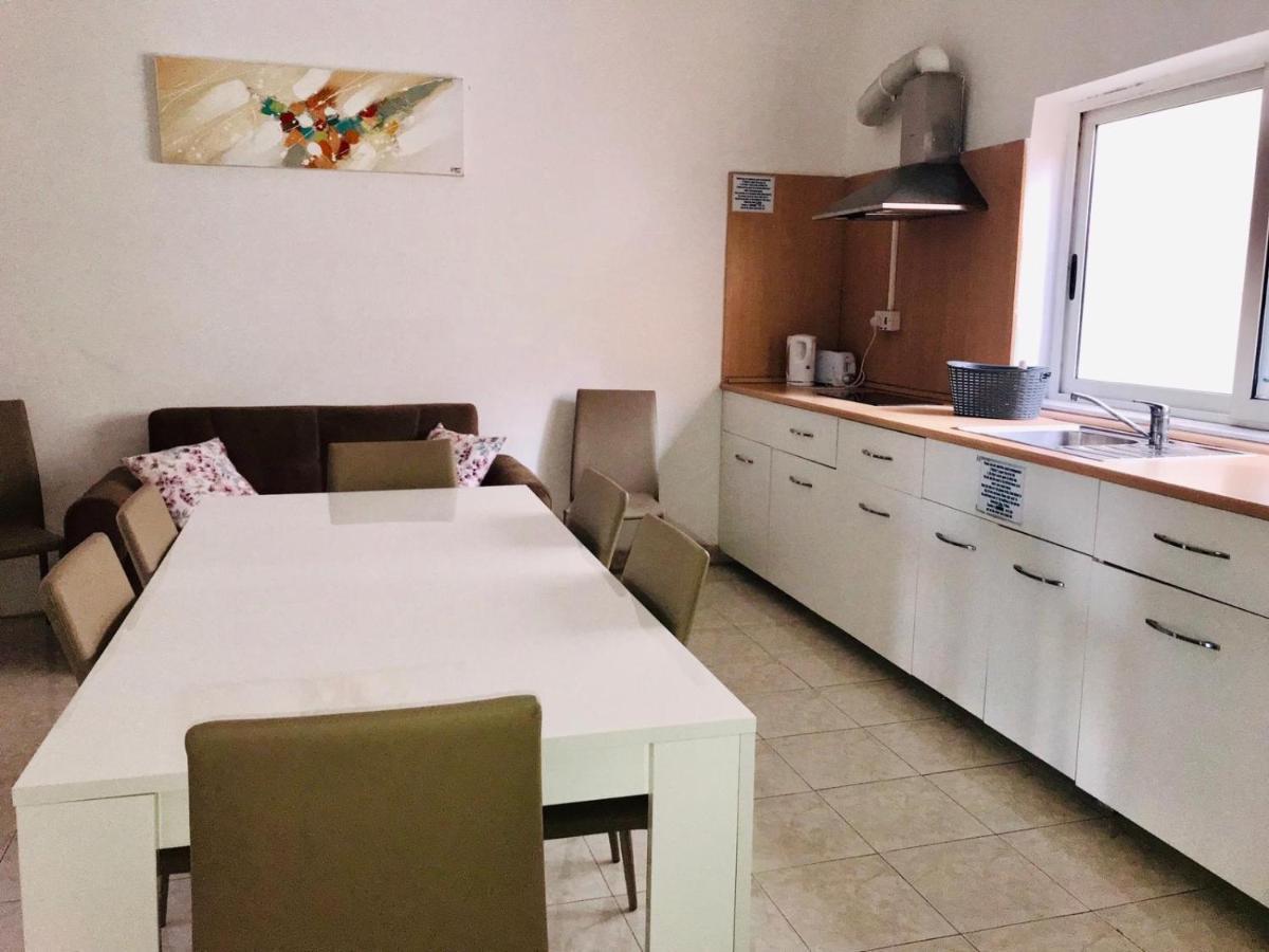 Apartamento Point Elyseum Apartament San Julián Exterior foto